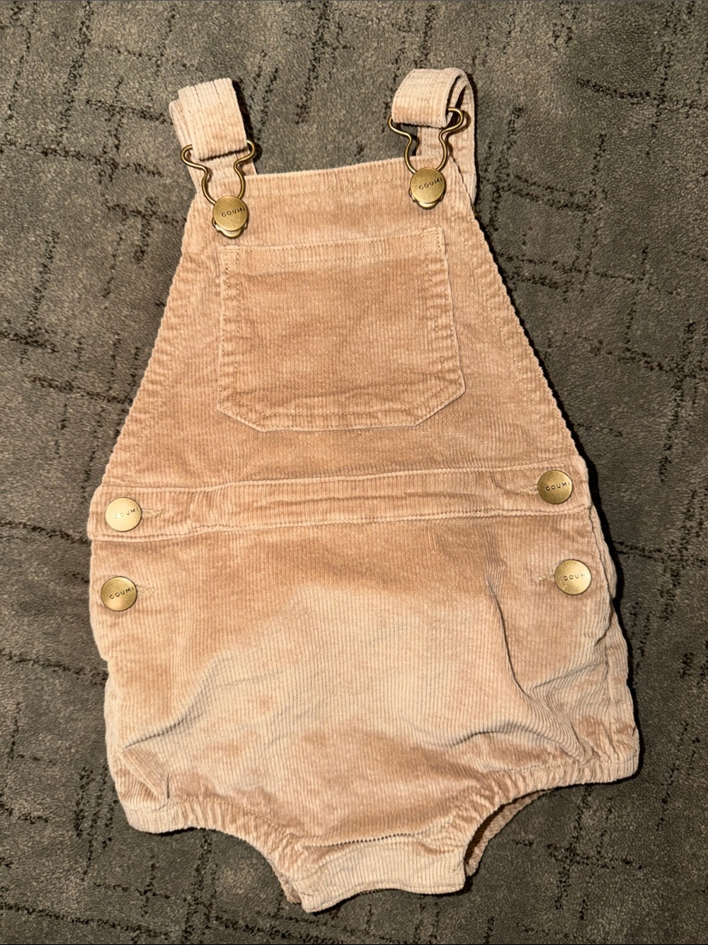 Goumi corduroy overalls